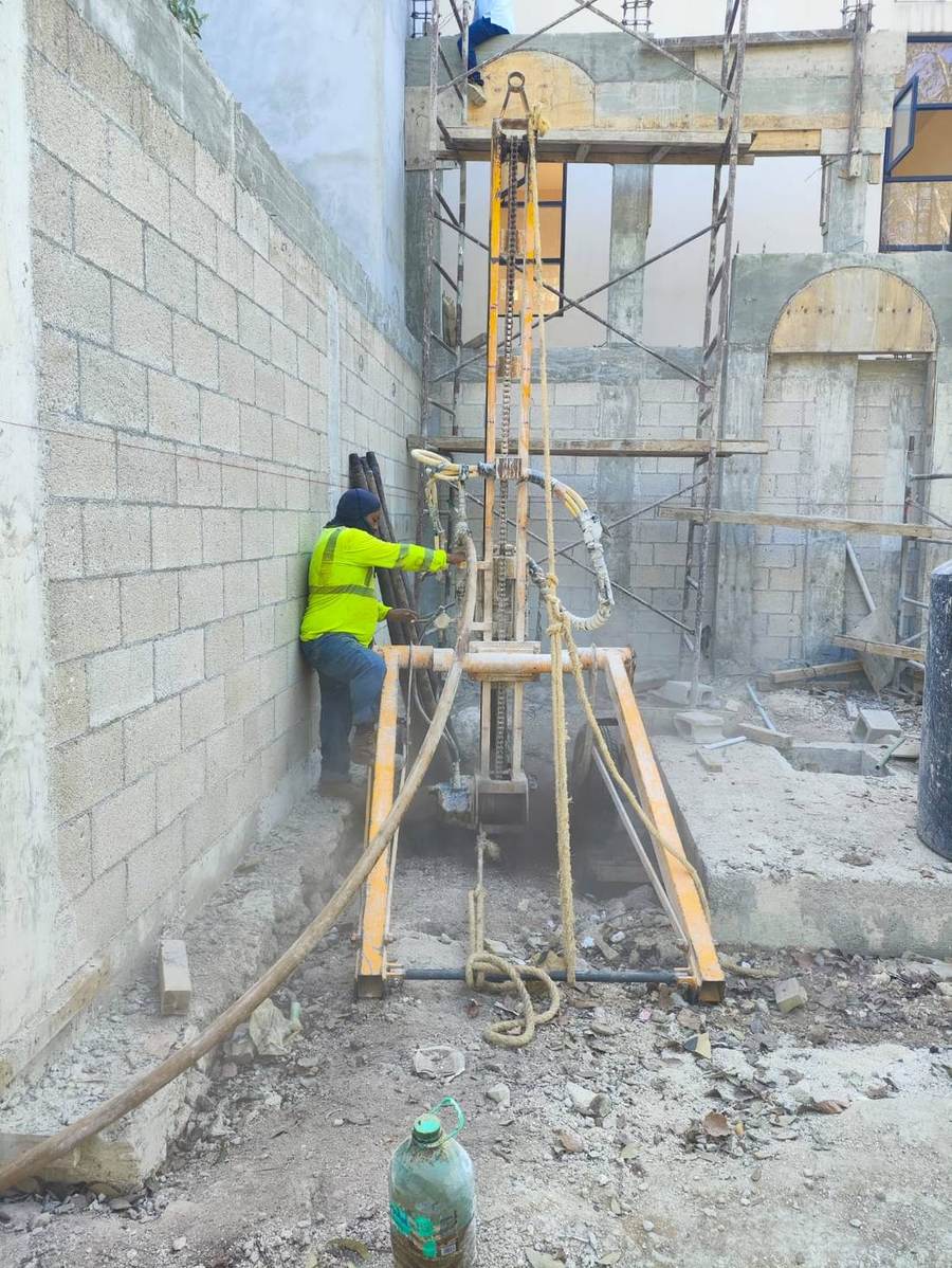Sondeo en sitio de construcción — Zamaji